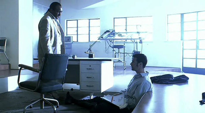 Charlie Jade S1E11 "Thicker Than Water"