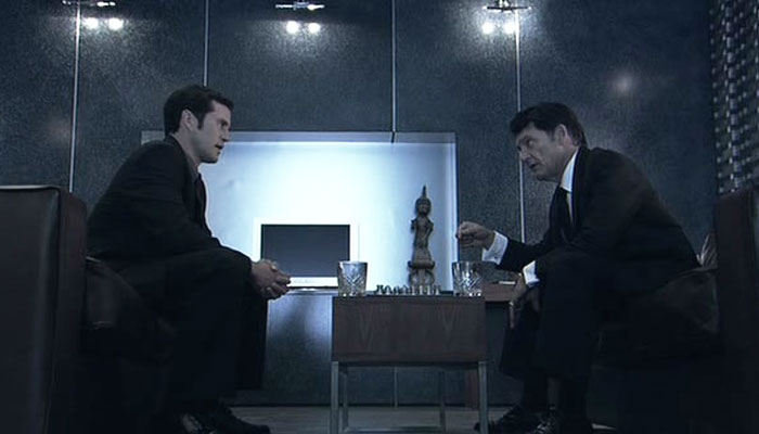 Charlie Jade E09